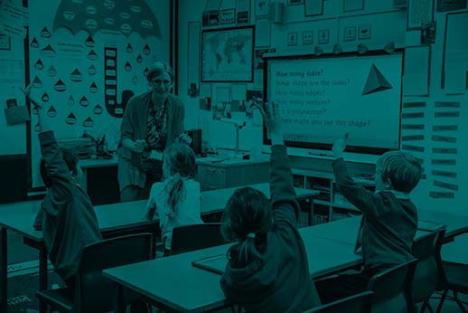 AdobeStock_146225552 - aqua